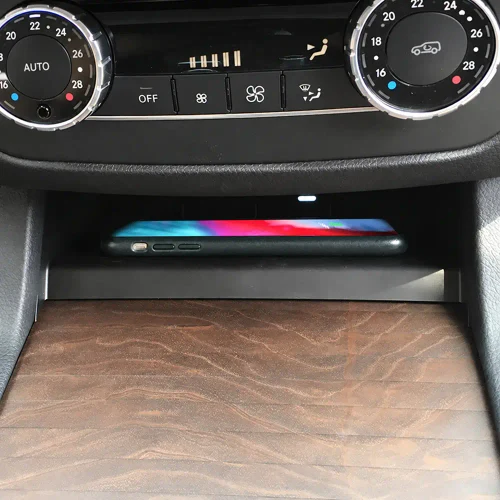 Беспроводные зарядки Mercedes-Benz GL / GLE / GLS / ML (2015 - 2019)
